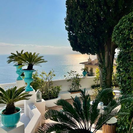 Les Lilas Roquebrune-Cap-Martin Exterior photo